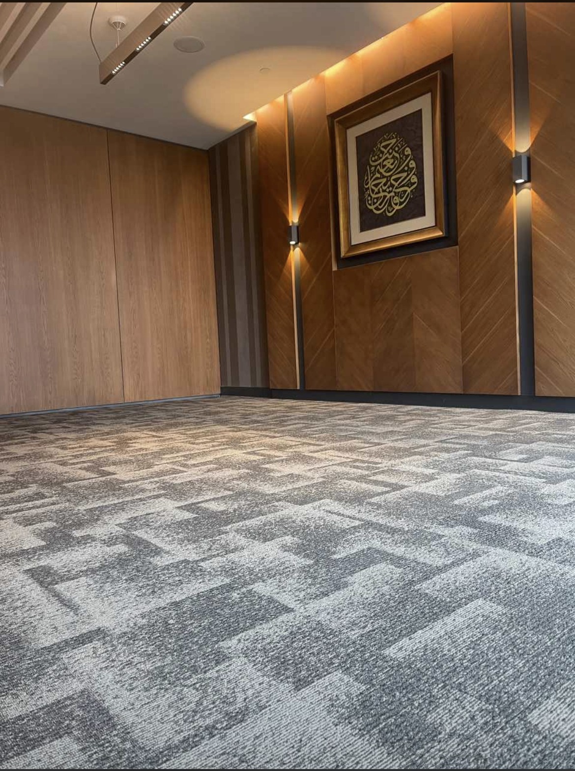 Toplantı Salonu zemin kaplama projesi